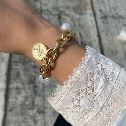 Punk Bohemian Coin Imitation Pearl Bracelet for Women Fashion Gold Color Thick Chunky Chain Bracelets Bangles Femme Jewelry 2021