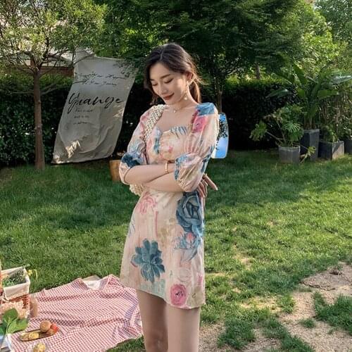 Women Summer French Vintage Oil Painting Print Fairy Dress Female Square Neck Short Puff Sleeve Hepburn Gentle Temperament Dress