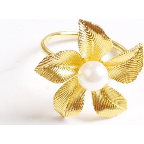 10pcs/lot Simple fashion napkin ring metal plating flower napkin ring suitable for wedding holiday party decorations