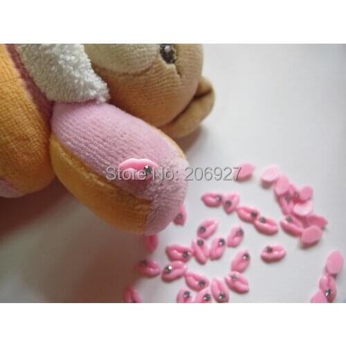 RC141-2 30pcs Cute Pink Lip Shape Nail Resin Decoration Outlooking