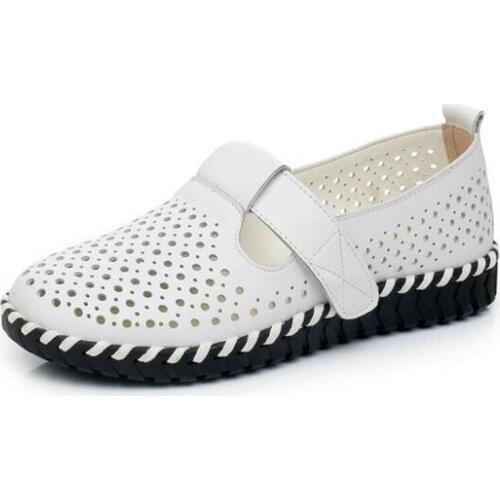 2020 New Summer Round Head Hollow Cool Shallow Flat Shoes Women Casual Shoes Soft Comfort Genuine Leather Shoes Large Size 43