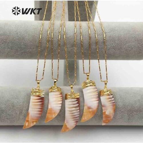 WT-JN051 WKT New Natural Shell Gold Chain Half Meniscus Ladies Beautiful Pendant Necklace