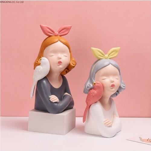 Nordic Cute Girl Home Decoration Decoration Living Room Bedroom Desktop Home Decoration Simple Character Sculpture Resin Crafts