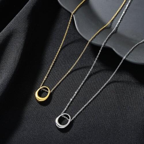 FACEINS Hollow Oval High-end Necklace Female Titanium Steel Clavicle Chain Light Luxury Niche Design Necklace Simple Temperament