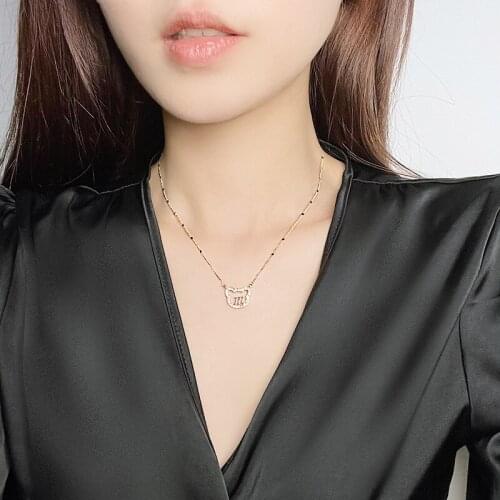 Bear Necklace 2021 New Necklace for Women Long Retro Simple Fashion Clavicle Chain Accessories Hollow M Pendant Jewelry Necklace