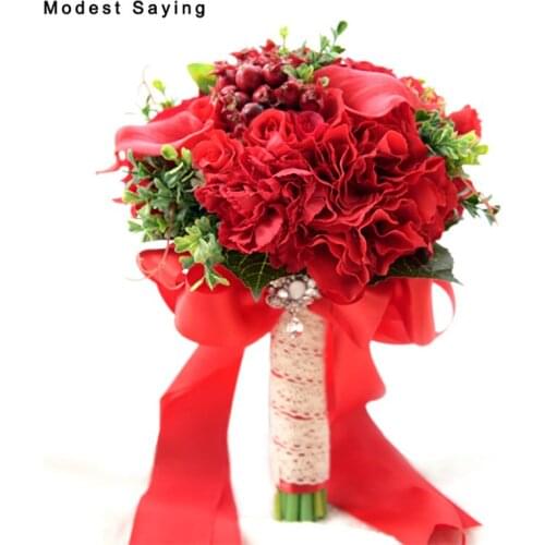 New Romantic Red Artificial Rosette Berry Wedding Bouquets 2017 with Lace Handle Bridal Bridesmaid Flowers Wedding Accessories