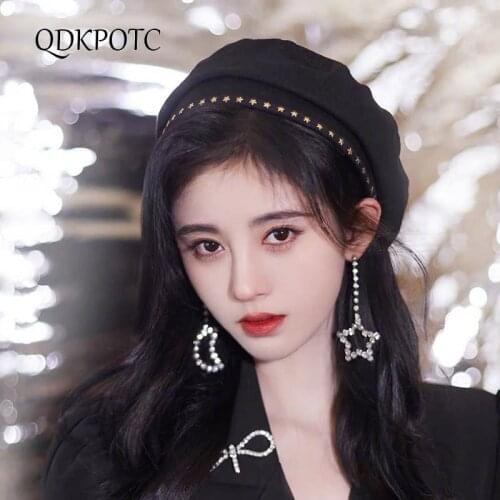 2021 Hat New Women Autumn Cotton Black Berets Fashion Decorate Small Fragrant Wind England Travel Casual Painter Cap QDKPOTC