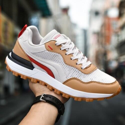 New Brand Men Shoes Luxrury Openwork Mesh Outdoor Fitness Shoes Men Fashion Sneakers High Quality Breathable Four Seasons Shoes