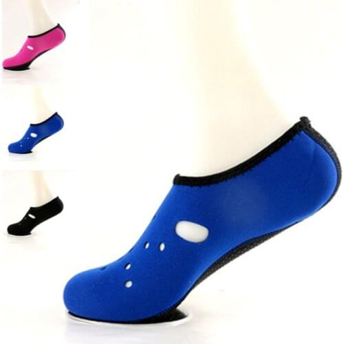 2021 Beach Shoes Quick Dry Non-slip Diving Socks Swimming Pool Surfing Snorkeling Sock Swimming Fins Flippers Water Sport Shoes