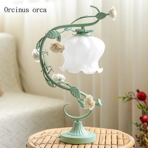 Green retro romantic European table lamp bedroom princess rose flower girl garden bedside lamp