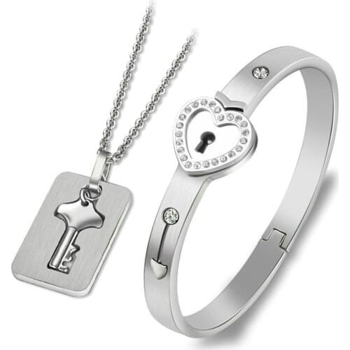 Lock Key Necklace For Couples Stainless Steel Love Heart Matching Couples Necklaces For Boyfriend Girlfriend Him Her Set