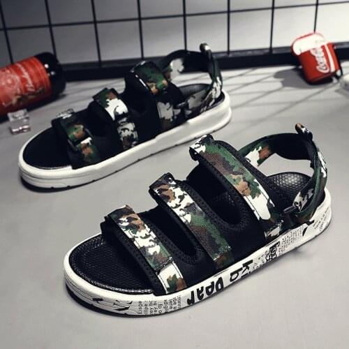 Summer Mens Closed toe Sandals Fashion Camouflage Sandals for Men Comfort Massage Slippers Men Big Size 46 Casual Sandles 2021