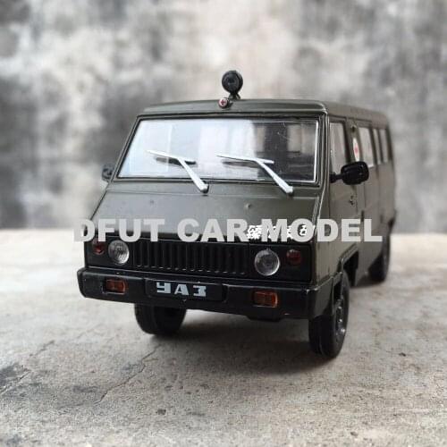 Scale 1:43 Diecast Car Model Of Uaz 3972 Type For Kids Children Gift And For Collection Free Shipping