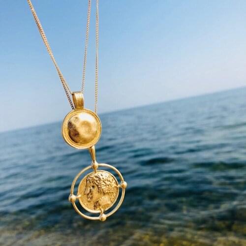 RongBin Vintage Pendants