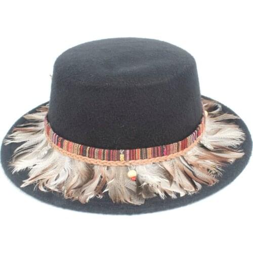2019 Unisex Men Women Fashion Flat Top Fedora Hat With Feather Birthday Party Hat Trilby Jazz Hat Adult Hat Size 56-58CM