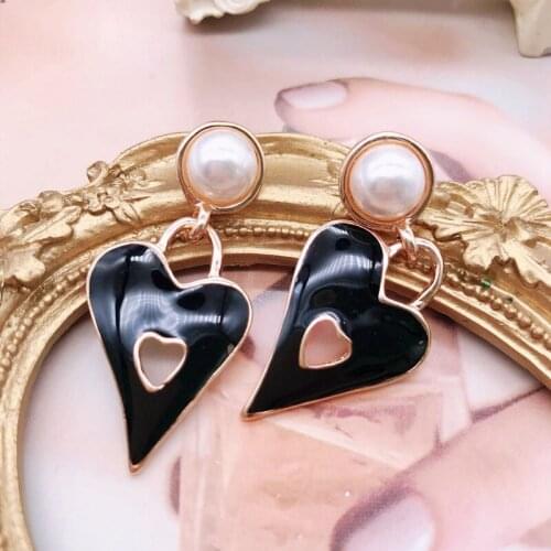 Cute Heart Pendant Earrings Stud Black Drip Glaze Pendients Imitation Pearl Jewelry Brincos Mujer