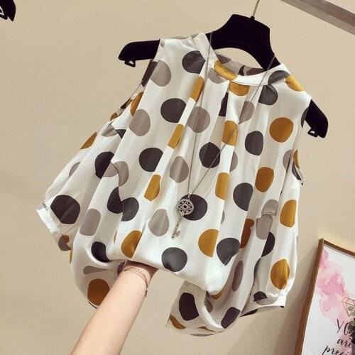 Retro blouse womens plus size summer new style Korean fashion loose lantern sleeves strapless polka dot printed chiffon shirt