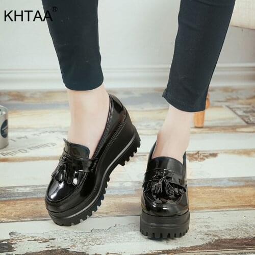 Women Shoes Creepers Fashion Tassels High Heels Female Wedges Casual Flat Platform Patent Leather Slip On AutumnWedges Shoe
