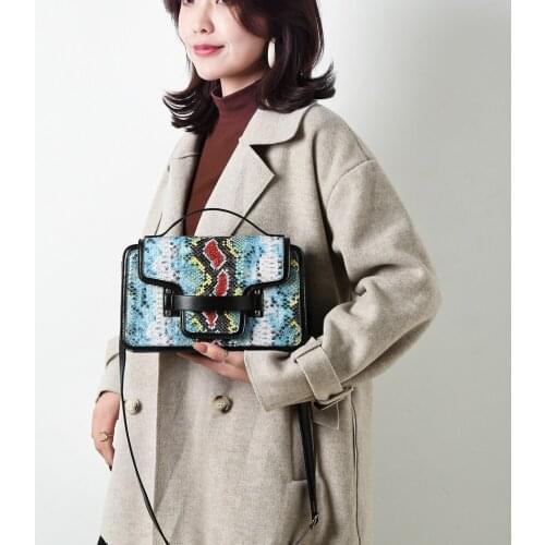 New Retro Women Serpentine Pattern Handbag Casual Women Shoulder Messenger Bags Small Ladies PU Purse Flap Blue