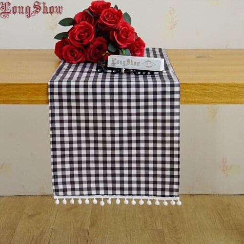 Christmas Decorative European Modern Black Plaid Modern Style Table Runner With Lovely Braid Ball Lace