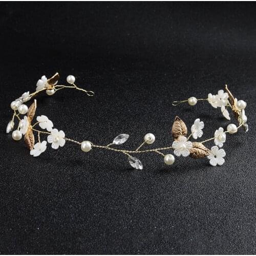 Le Liin Floral Hair Halo Rustic Wedding Hair Vine Hair Crown Bohemian Bridal Wreath Daisy Headpiece Pearl Hair Jewelry