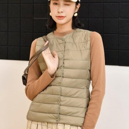 2021 Women Sleeveless Womens Ultra Light Down Vests Slim Jacket Girl Gilet Plus Lightweight Windproof Warm Waistcoat Portable