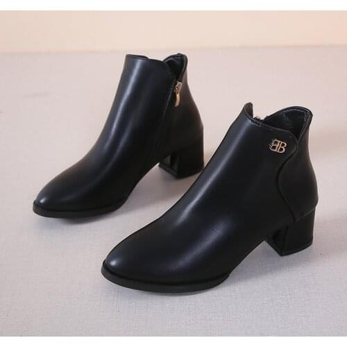 New Plus Size Chelsea Boots Solid Black Leather Boots Ankle Boots for Women Shoes Zipper Square High Heels Ladies Shoes Woman