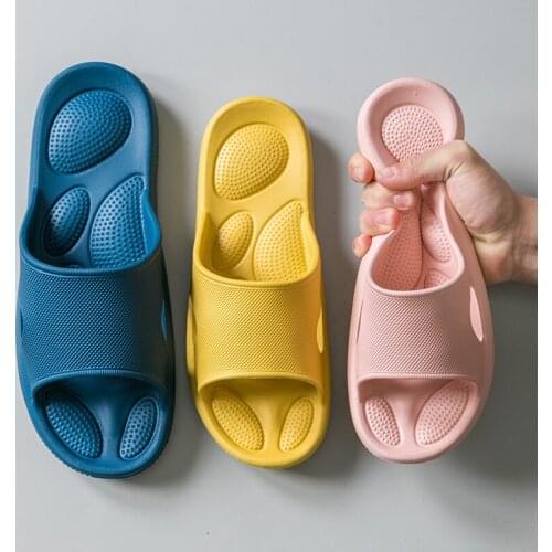 Hot Mute EVA Sofa Slides Bath Flip Flops Women Thick Sole Soft Indoor Slippers Women Anti-slip Sandals Men Summer Platform Shoes