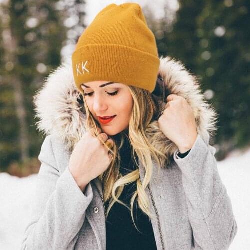 2021 New Letters Embroideried Unisex Hat For Women Female Men Cap Girl Warm Knitted Beanie Hats Solid Color Sweet Bonnet