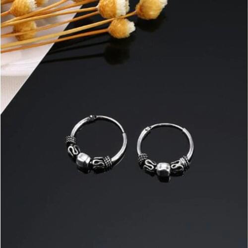 Noter Earrings Rings