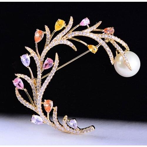Zlxgirl Classic Colorful zircon Peacock feather Shape bridal women bridal jewelry brand metal copper imitation pearl scarf pins