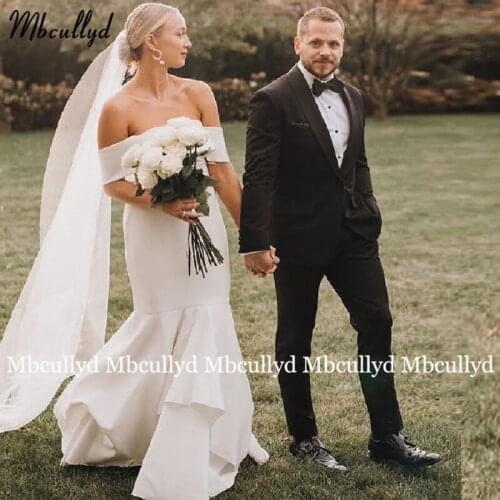 2021 Elegant Mermaid Wedding Dresses Long Off the Shoulder Bride Dress Open Back Women Bridal Gown Plus Size robe de mariage