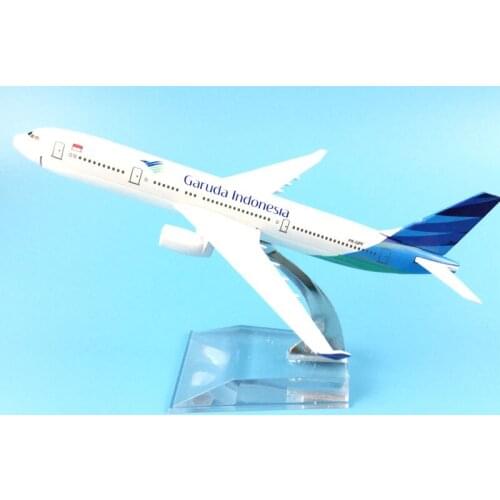 FREE SHIPPING 16CM A330 GARUDA INDONESIA METAL ALLOY MODEL PLANE AIRCRAFT MODEL TOY AIRPLANE BIRTHDAY GIFT