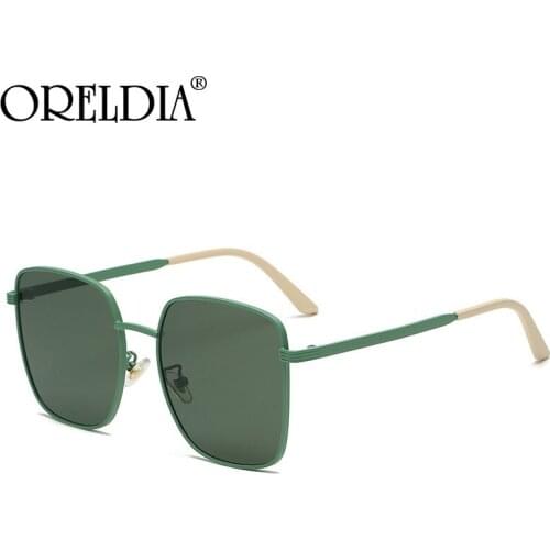 2021 Latest Fashion Oversized Sunglasses Women Retro Frosted Green Square Sunglasses Elegant Ladies Trendy Sunglasses Hot UV400
