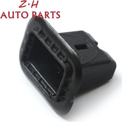 New Back Seat Clip Grommet 1K0 886 373 C For VW Jetta Golf MK5 MK6 Rabbit Beetle Octavia Leon 1K0 886 373
