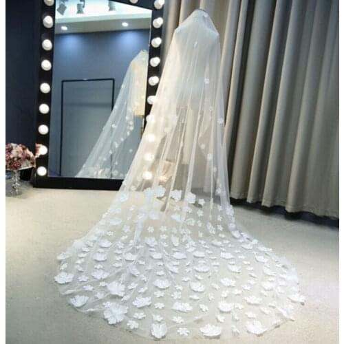 2018 New Arrival Wedding accessoire 4 meters wedding veil long white wedding lace sequins bridal veils veils for bride with comb