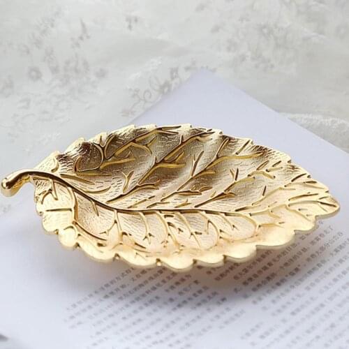 Metal Dried Fruit Plate Leaf Shape Plate Necklace Jewelry Display Tray Crafts Jewelry Organizer Nordic Style Tabletop Decoration