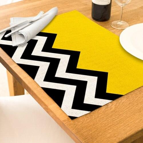 Geometric Patterns Kitchen Placemat Waterproof Table Mat 42cmX32cm Yellow Cotton Linen Drink Coasters Nordic Western Placemat