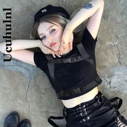 Ucuhulnl Black Cotton Punk Style Gothic T-shirt Women Buckle Casual Fashion Basic T Shirts Female Streetwear Tops Tees Summer