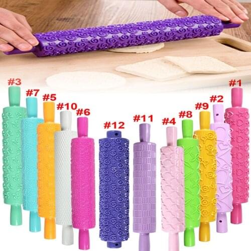 1PCSHeart Flower Pattern Rolling Pin Baking Cookies Biscuits Fondant Dough Roller PP Non-Stick Rolling Pin DIY Embossing Mold