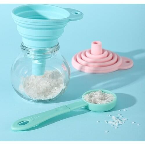 Kitchenware Accessories Silicone Foldable Multifunctional Funnel Flour Funnel Food And Wine Artifact Kitchen Nozzle Funnel