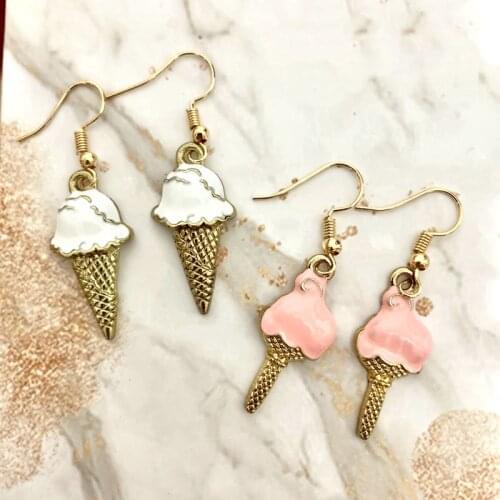 Pink White Ice Cream Earrings Gold Zinc Alloy Enamel Summer Food Charms Dangle Women Hoop Gift Eardrop Fashion Accessories
