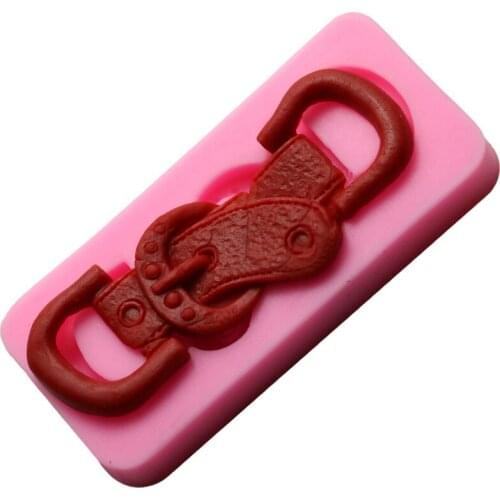 Free Shipping Fashion Belt Buckle Shape Mould Kitchen Restaurant Fondant Silicon Mold Non-stick Cake Decoration