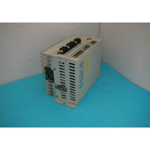 Servo drive 2098-DSD-020 , Used one , 90 % appearance new , 3 months warranty , fastly shipping