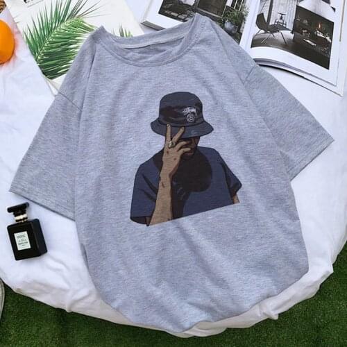 Fashion Japanese Anime T Shirt Men And Women Funny Cartoon T-shirt Casual Cool Streetwear Tshirt Couple Hip Hop Tee Male Clothes