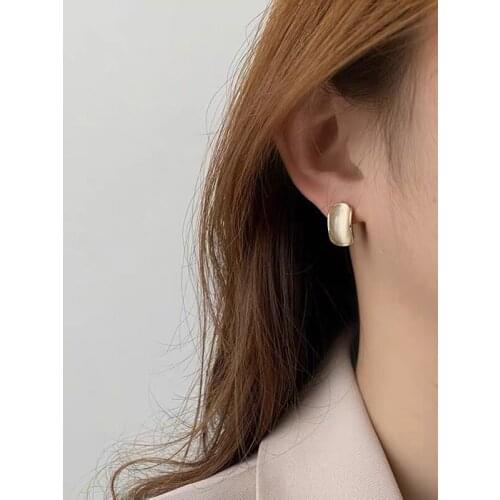 Fashion Temperament Arched Opal Stud Earrings Simple Chic Gold Color Geometric Earrings for Women Girls Romantic Jewelry Gifts