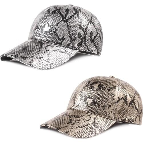 New Leopard Cheetah Print Panel Baseball Hats Women Men Sports Camp Cycling Cap Retro sport Cap Adjustable Travel Fashion Caps