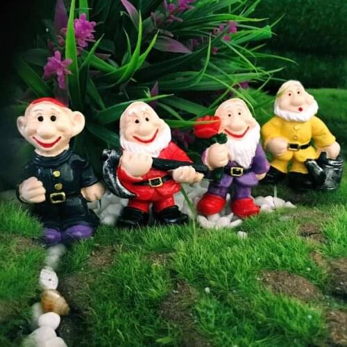 Funny Resin Figurines Naughty Garden Gnome Garden Decoration Statue Gnome Decoration Villa Home Figurines Decoartion