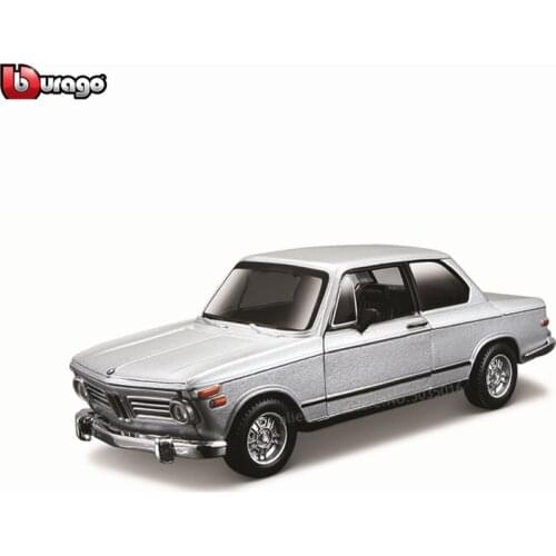 Bburago 1:32 1972 BMW 2002tii simulation alloy car model plexiglass dustproof display base package Collecting gifts