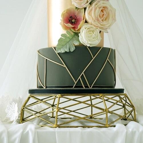 Vintage gold / silver geometric shape tray dessert cake tools hollow out table decoration basket cake stands WJ111355